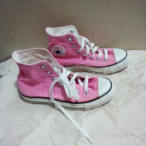 Converse High Tops - Picture 3 of 17